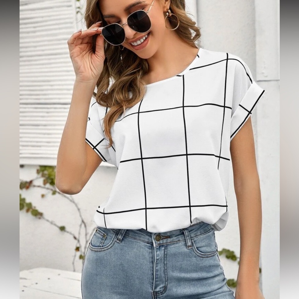 New SHEIN Women’s Large Black White Grid Stripe Plaid Blouse Top Cap Sleeve